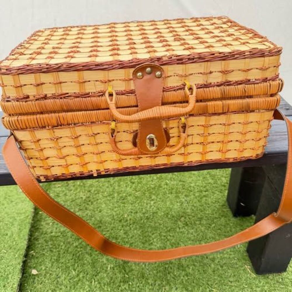 Vintage Woven Wicker Picnic Basket Set with Colorful Dinnerware